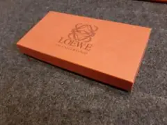 ロエベ　LOEWE