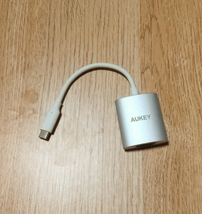 【動作未確認】AUKEY Aluminum USB-C to VGA Adapter