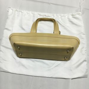 美品 希少 レア イタリア製 FURLA フルラ ハンドバッグ レザー ベージュ 保存袋 チャーム付き バッグ