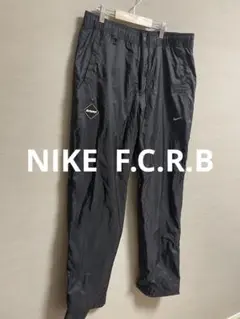 NIKE F.C.R.B ナイロンパンツ　ナイキ　ブラック