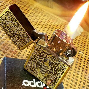 送料￥0 箱付・動作品 CONSTANTINE コンスタンティン ZIPPO ジッポ ARMOR アーマー 美品 オイルライター OIL LIGHTER キアヌリーヴス gold