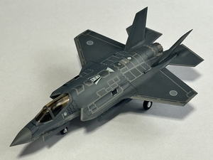 プラッツ 1/144 航空自衛隊 F-35A ライトニングII　302飛行隊の完成品