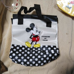 Mickey Mouse　ミッキー・マウス　　Minnie　Mouse　ミニーマウス　広告ノベルティ　キャラクター　お弁当入れには丁度良いかと思います。