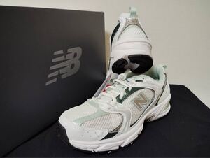 新品23.5cm ニューバランス newbalanceレディーススニーカーMR530RBホワイトグリーン白緑