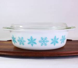 【送料無料】パイレックス Pyrex ホワイト スノーフレーク キャセロール 蓋付 オーバルキャセロール ヴィンテージ アメリカ製 大サイズ ③