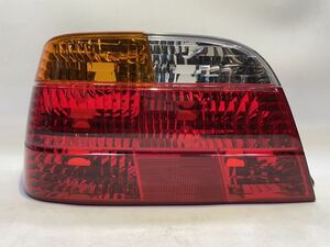 BMW E38 7シリーズ　左テールランプ　純正新品 63218381245 （管理番号B111）