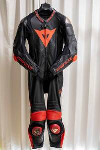 ダイネーゼ レーシングスーツ サイズ44 　※「元」LAGUNA SECA 4 1PC PERF. LEATHER SUIT