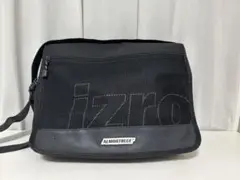 IZRO X ALMOSTBLUE 韓国　MESSENGER BAG