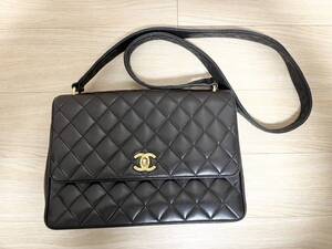 【希少品】CHANEL シャネル マトラッセ 25 ココマーク ラムスキン ショルダーバッグ ブラック ゴールド金具　ターンロック