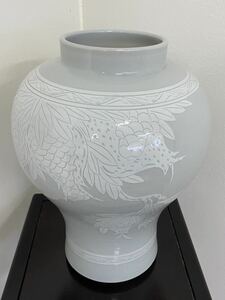 m2205-026 花瓶 白磁　範石　玄関用　客間用　壺　高さ39cm 直径最大28cm 美品　箱なし