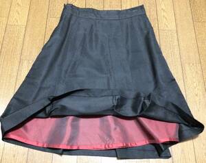 即決 美品 黒 シルク100％ 絹　トゥモローランド　36　M　スカート　プリーツ　フレア　上質　高級感　日本製 オシャレ レディース
