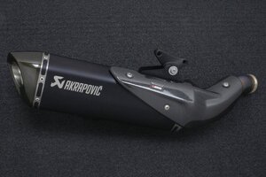 KTM 790 890 DUKE R デューク Akrapovic アクラポビッチ スリップオン マフラー　