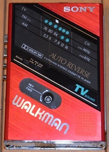 SONY　ウォークマン　WALKMAN　WM-F101　TV/FM/AM STEREO CASSETTE PLAYER 中は綺麗です。部品取り用です