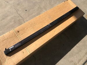 【アウトレット品】THULE SQUAREBARSYSTEM 7123 スーリー スチールスクエアバー TH7123　127cm 2本セット エンドキャップ付き TH769後継品