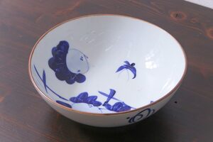 R-034254 大正昭和初期　染付　蕪紋が味わいのある鉢(深皿)
