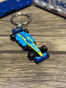 ●◎ルノー F1 キーホルダー◎●カーアクセサリー ミニカー ハンドメイド 加工品 雑貨