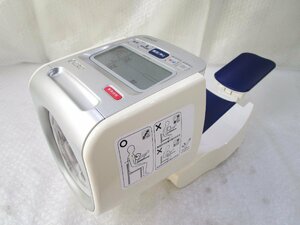 ◎展示品 オムロン OMRON HEM-1020 スポットアーム 上腕式血圧計 デジタル自動血圧計 アダプター欠品 w52412