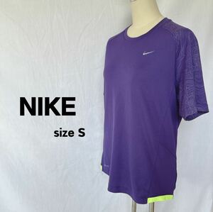 NIKE DRI FIT ドライフィット　スポーツウェア　Tシャツ　半袖　紫　S