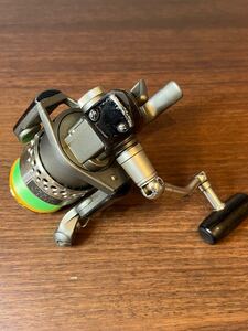 A155/【中古品】 シマノステラ SHIMANO 4000 ルアー SC484 本体のみ 釣り 釣り用品