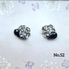 レジンピアス　ビジュー　コットンパール　ブラック　ハンドメイドアクセサリー