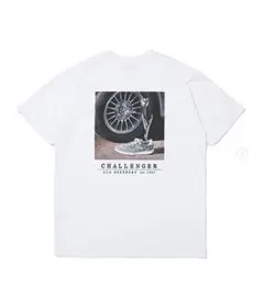 challenger newbalance  the land tee