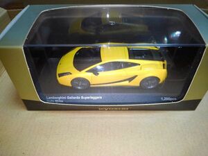 京商 1/43 ミニカー 03751Y ランボルギーニ　ガヤルド　スーパーレジョーラ 1200台限定 Lamborghini Gallardo Superleggera