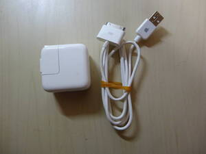 [送料無料 即決] Apple iPod用 Dockコネクタ USBケーブル と　USB Power Adapter のセット USED