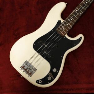 【8402】　Fender Japan 【PB70-70US】 白 プレべ