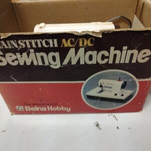 ミシン　Sewing Machine 当時物　現状品 