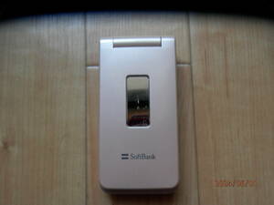 softbank　ガラケー(sharp製)　705SH