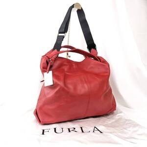 洗練された華やかさ★　FURLA フルラ　2WAYショルダーバッグ ハンドバック 上質レザー 機能的デザイン 裏地総柄　赤　レッド