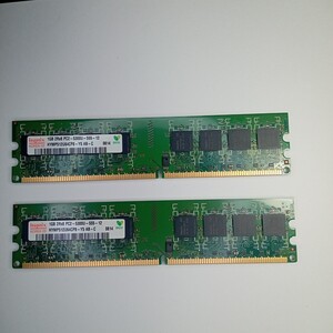 ◆デスクトップ用メモリ HYNIX 2R×8　PC2-5300U-555-12 1GB×2枚