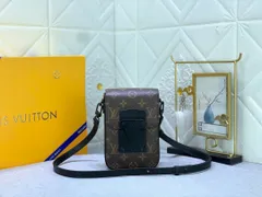 美品 LOUIS VUITTON ルイヴィトン ショルダーバッグ Sロック ヴェルティカル・ウェアラブル ウォレット M81522 モノグラムキャンバス