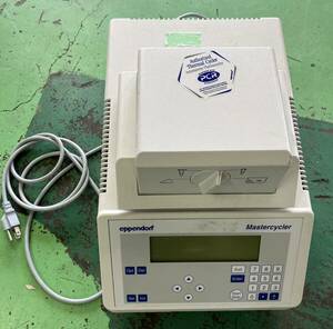 【中古品】サーモサイクラー　eppendorf　AG　22331　Hambug　Mastercycler　通電確認済み　　A-568