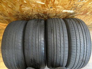 215/60R16 ヨコハマ　ブルーアース　RV02 2020年製造　４本