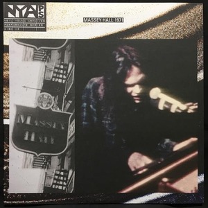 NEIL YOUNG (& CRAZY HORSE) / MASSEY HALL 1971 (US-ORIGINAL)