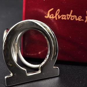 Salvatore Ferragamo サルバトーレフェラガモ ガンチーニ スカーフリング シルバー 銀 レディース 女性 30.0g 箱付き 正規品 9026