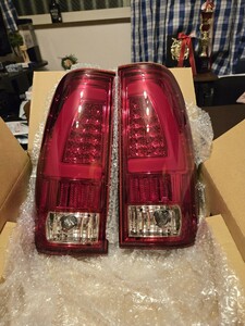 フォード 1997-2003 Ford F150 1999-2007 F250 F350 LEDテール テールランプ 新品未装着 F-150 ファイバーLEDテール