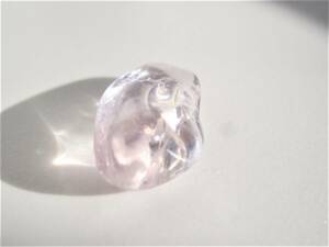 モンドクリスタル　PURPLISH PINK 5.72ct　原石　MOND CRYSTAL　