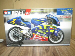 SUZUKI　スズキ　RGV-Γ　01年型　テレフォニカモビスター　タミヤ　田宮　1/12スケール　ディスプレイモデル　新品　未組み立て