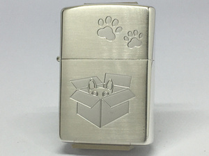 送料無料 ZIPPO[ジッポー]キャットシリーズ HIDE AND SEEK CAT(2) 銀メッキサテーナ 2SS-CATHIDE2