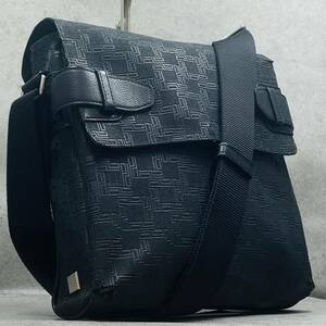 希少/美品●dunhill ダンヒル メンズ ビジネス ショルダーバッグ メッセンジャー クロスボディ D8 ディーエイト レザー ブラック 斜め掛け 