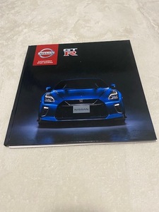 【NISSAN　GTR】ニッサンGTR　車名型式：4BA-R35　2019年8月版　57ページ　オプショナルパーツカタログ付