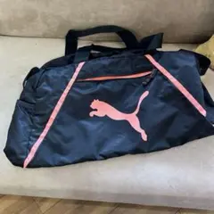 PUMA ボストンバッグ 黒とピンク