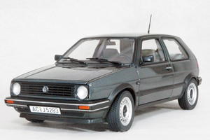 ● 1/18 フォルクス ワーゲン 〓 ゴルフ 2 CL / 1988 グレイ メタリック 〓 Volks Wagen Golf