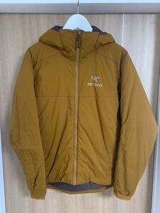 ARC’TERYX ATOM AR HOODY Sサイズ バーボン アークテリクス アトム