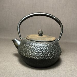 MA301 南部 小型 鉄瓶 鉄器 鉄やかん 煎茶道具 アンティーク 茶器 骨董 レトロ 