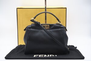 ☆安心の３大保証☆ ABランク ≪FENDI フェンディ/2WAYバッグ≫ 8BN244 レザー ピーカーブー ミニ ショルダー ブラック 黒 美品 送料無料