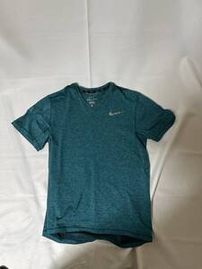 105 NIKE Tシャツ ナイキ Tシャツ 1円スタート