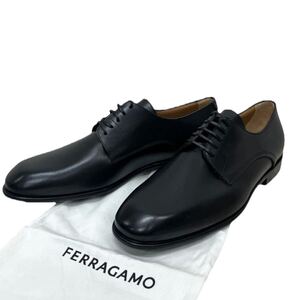 新品同様 定価121,000円 Salvatore Ferragamo サルヴァトーレ フェラガモ 外羽根 プレーントゥ レザー レースアップ ダービーシューズ 革靴